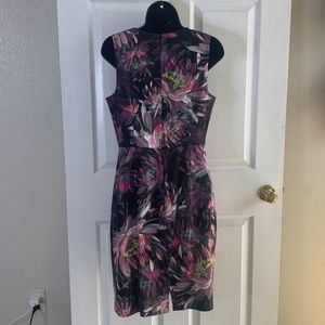 Trina Turk Sheath Dress Black & Lavender Floral Print Size 8